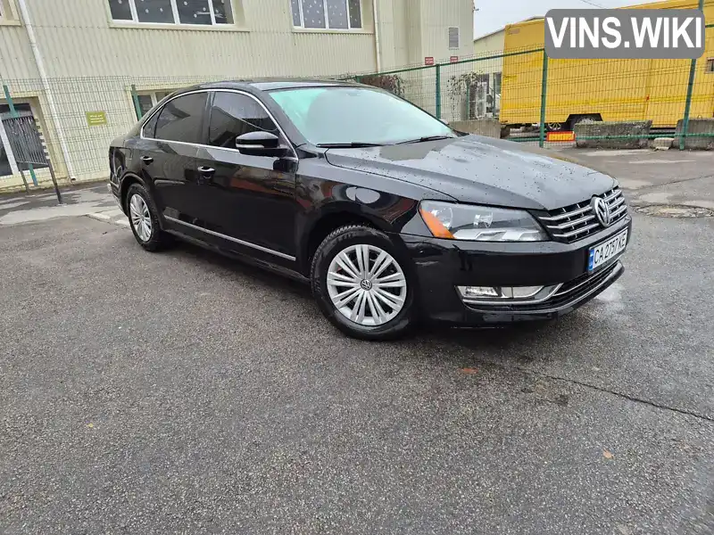 Седан Volkswagen Passat 2015 2 л. Автомат обл. Черкаська, Умань - Фото 1/21