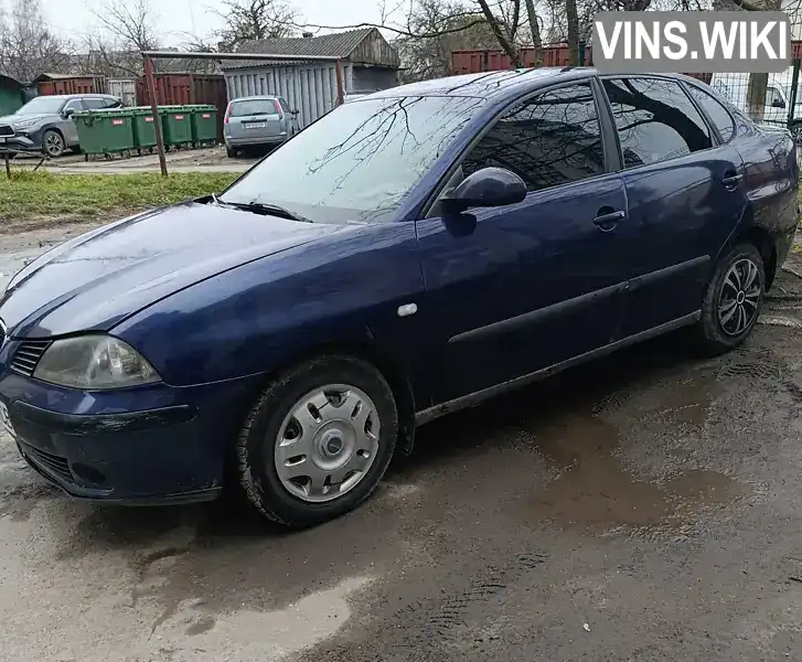 Седан SEAT Cordoba 2003 1.39 л. Ручная / Механика обл. Хмельницкая, Шепетовка - Фото 1/9