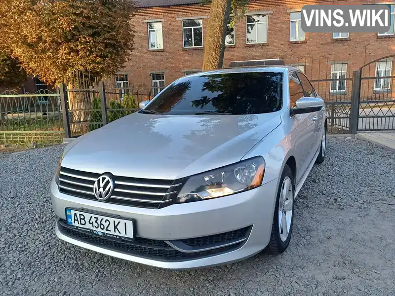 Седан Volkswagen Passat 2013 2.48 л. Автомат обл. Винницкая, Козятин - Фото 1/21