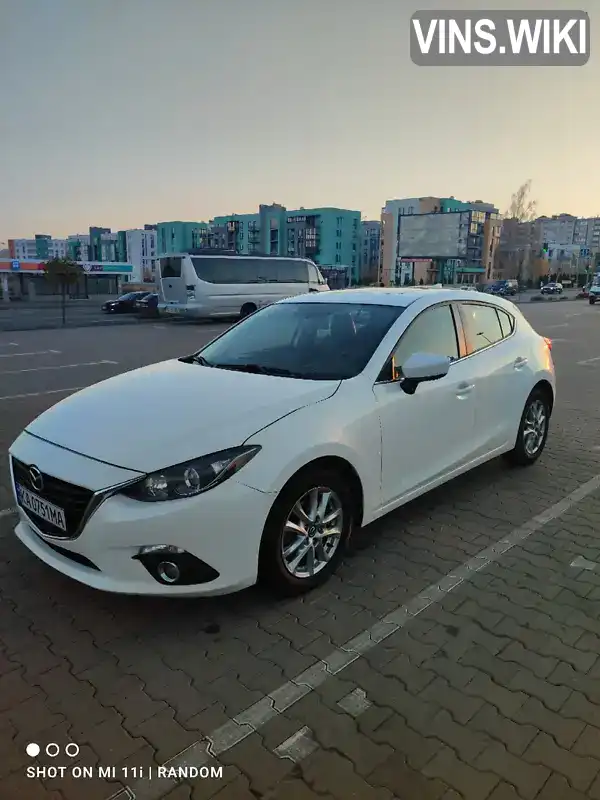 Хэтчбек Mazda 3 2016 2 л. Автомат обл. Киевская, Софиевская Борщаговка - Фото 1/15