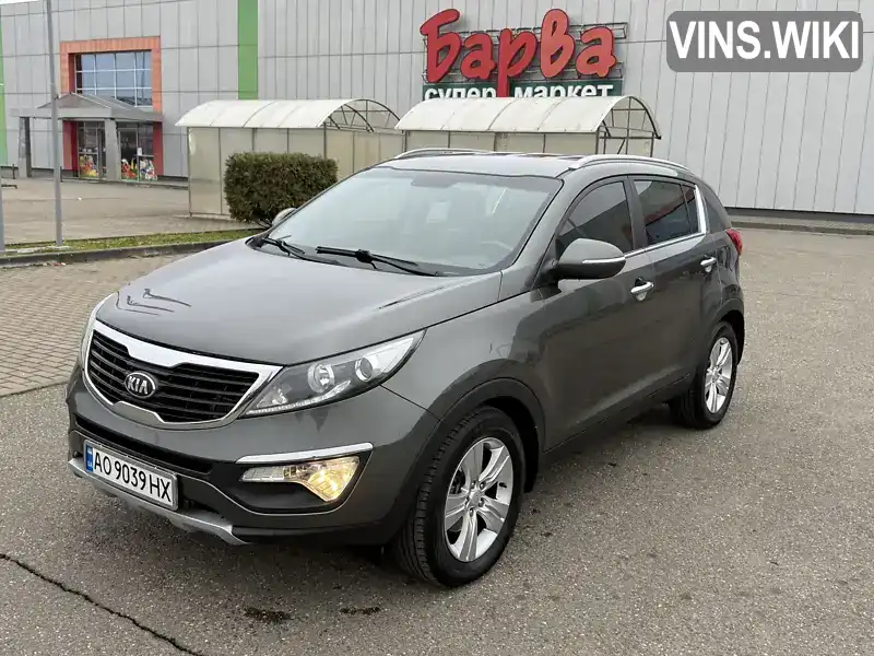 Позашляховик / Кросовер Kia Sportage 2013 1.69 л. Ручна / Механіка обл. Закарпатська, Виноградів - Фото 1/21