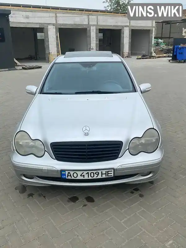 Седан Mercedes-Benz C-Class 2002 null_content л. обл. Закарпатська, Ужгород - Фото 1/9