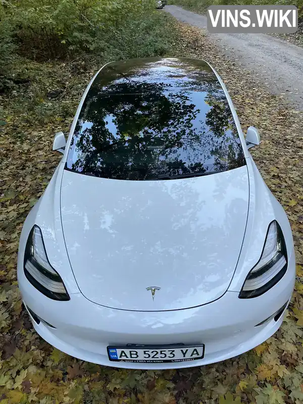 Седан Tesla Model 3 2018 null_content л. Автомат обл. Винницкая, Винница - Фото 1/16