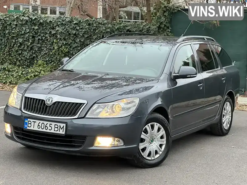 Універсал Skoda Octavia 2012 1.6 л. Автомат обл. Одеська, Одеса - Фото 1/21