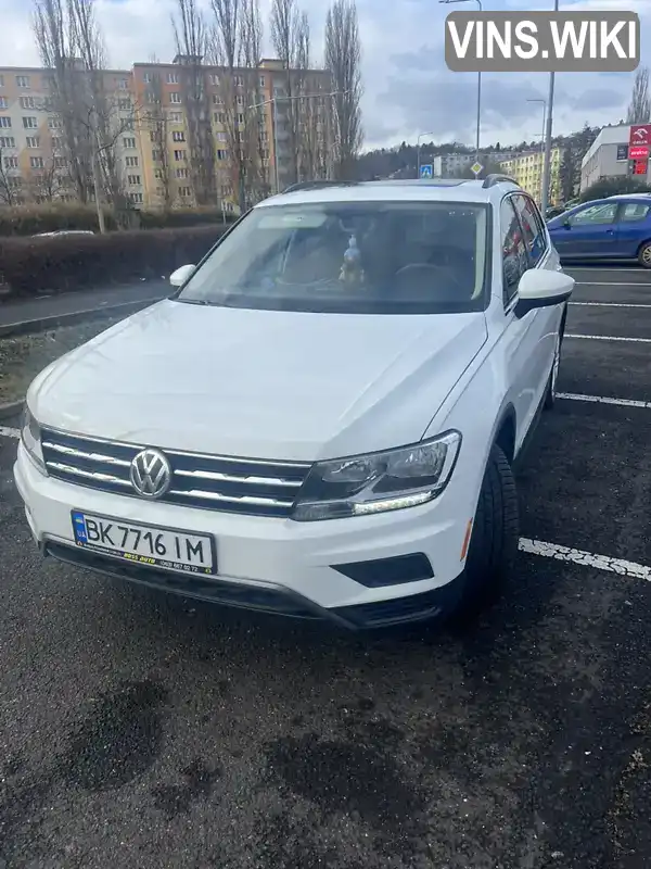 Позашляховик / Кросовер Volkswagen Tiguan 2019 1.98 л. Автомат обл. Рівненська, Здолбунів - Фото 1/21