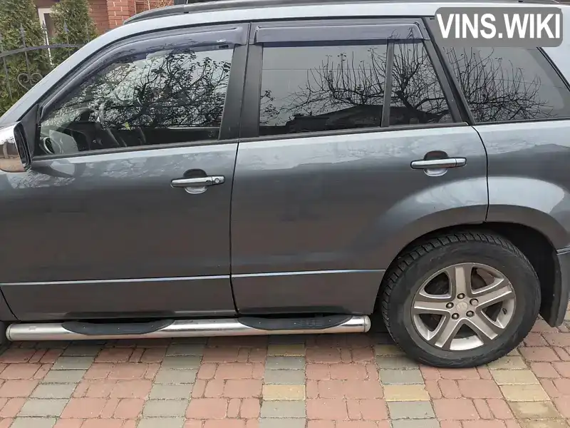 Внедорожник / Кроссовер Suzuki Grand Vitara 2006 2 л. Автомат обл. Киевская, Буча - Фото 1/21