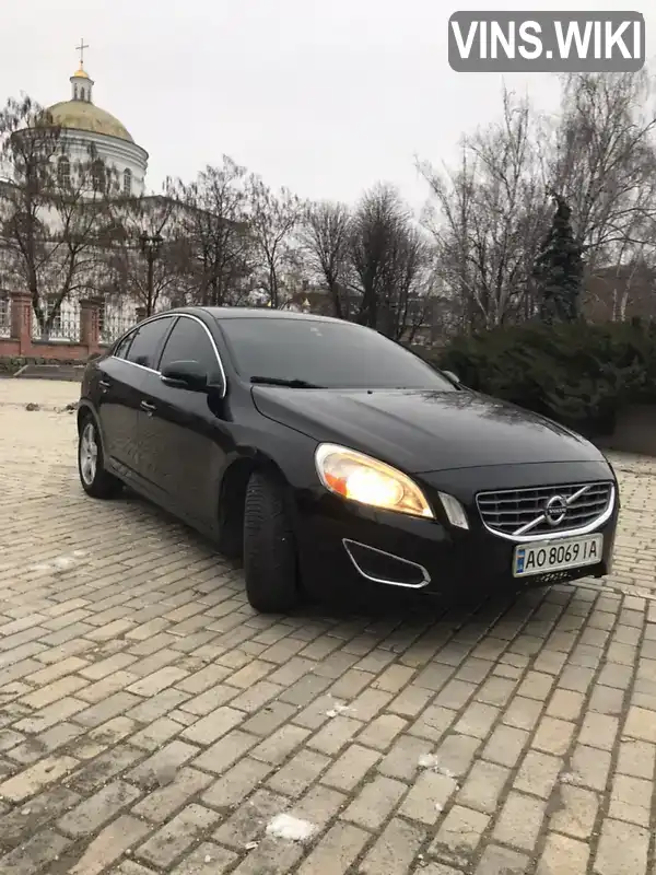 Седан Volvo S60 2012 2.52 л. Автомат обл. Рівненська, Рівне - Фото 1/21