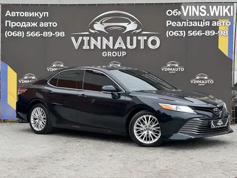 Седан Toyota Camry 2018 2.5 л. Автомат обл. Вінницька, Вінниця - Фото 1/21