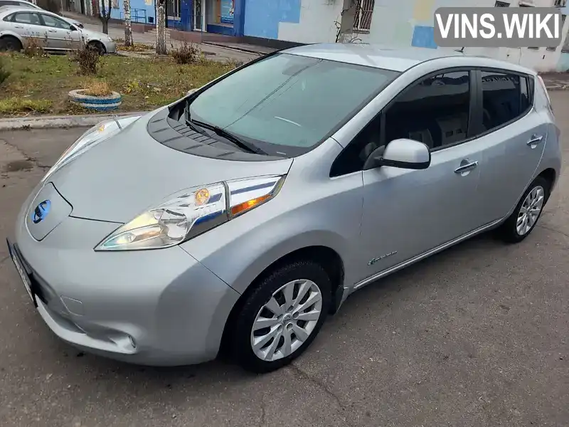 Хэтчбек Nissan Leaf 2017 null_content л. обл. Днепропетровская, Каменское (Днепродзержинск) - Фото 1/11