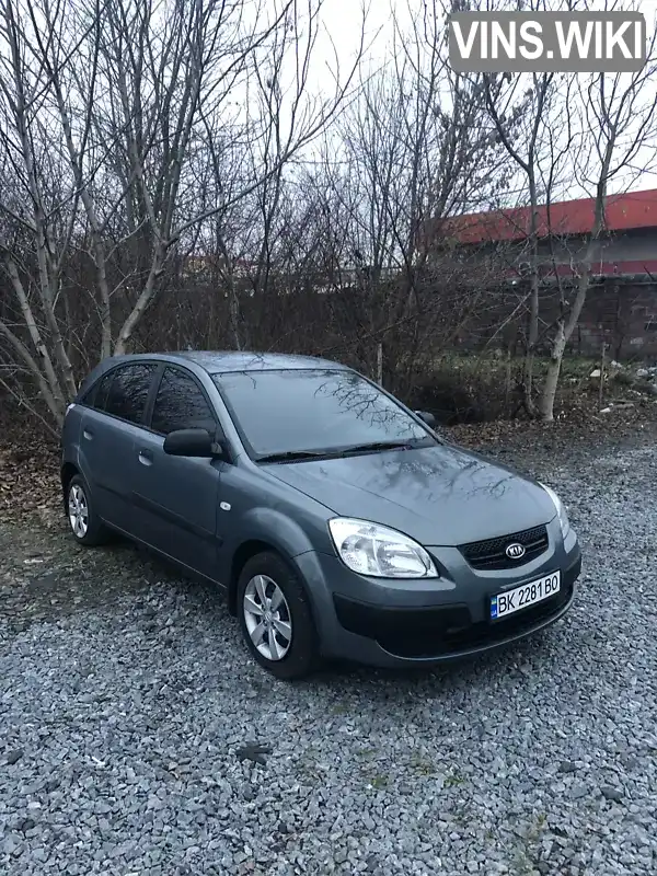 Хэтчбек Kia Rio 2008 1.4 л. Ручная / Механика обл. Ровенская, Ровно - Фото 1/10