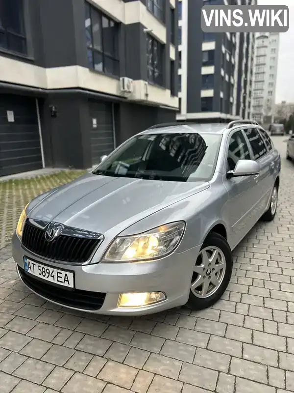 Универсал Skoda Octavia 2010 2 л. Ручная / Механика обл. Ивано-Франковская, Ивано-Франковск - Фото 1/21