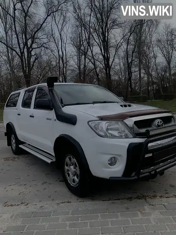 Пикап Toyota Hilux 2011 2.5 л. Ручная / Механика обл. Запорожская, Запорожье - Фото 1/15