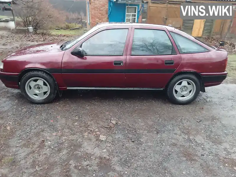 W0L000089L1227588 Opel Vectra 1990 Ліфтбек 1.77 л. Фото 2