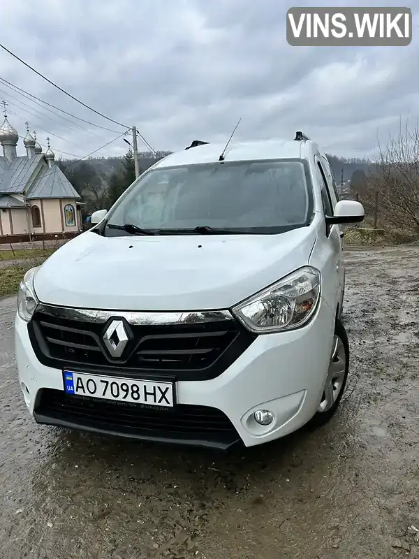 Мінівен Renault Dokker 2014 1.5 л. Ручна / Механіка обл. Закарпатська, Рахів - Фото 1/8