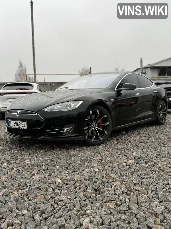 Лифтбек Tesla Model S 2014 null_content л. обл. Полтавская, Полтава - Фото 1/5