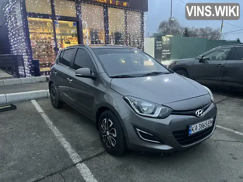 Хэтчбек Hyundai i20 2012 1.4 л. Автомат обл. Киевская, Киев - Фото 1/21