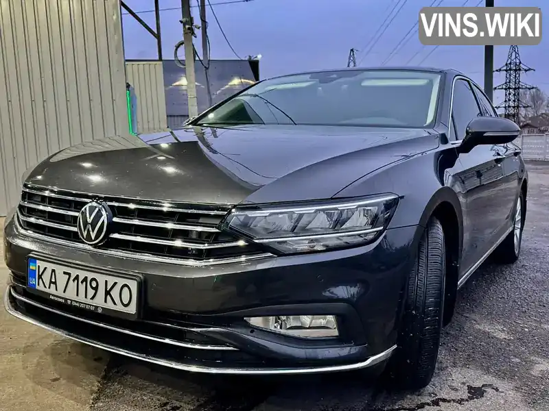 Седан Volkswagen Passat 2021 2 л. Автомат обл. Вінницька, Вінниця - Фото 1/21