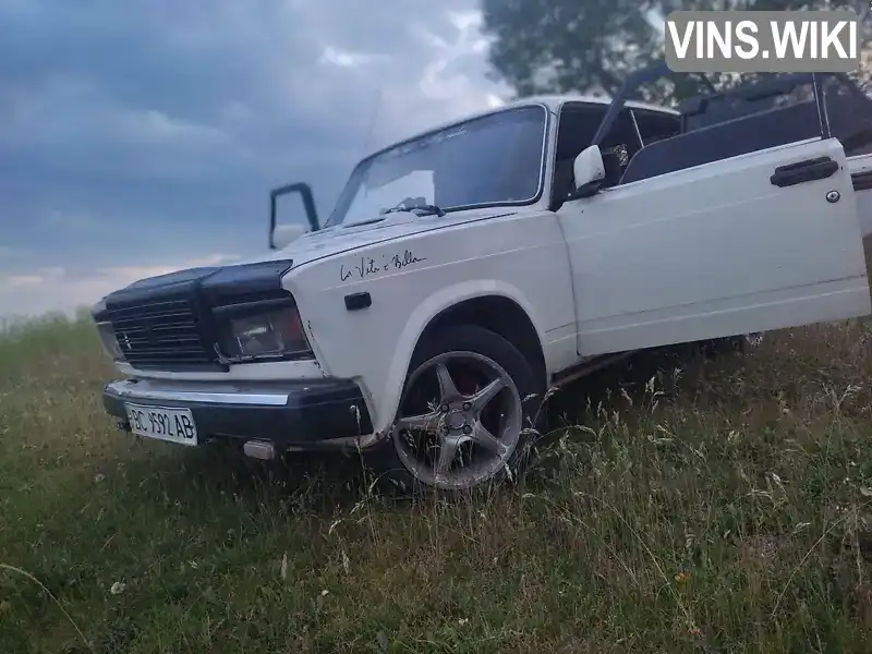 Седан ВАЗ / Lada 2107 1990 null_content л. обл. Львовская, location.city.brozhky - Фото 1/7