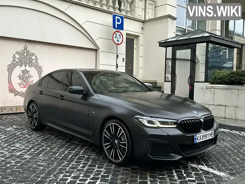 WBAJA7C53JWC75751 BMW 5 Series 2018 Седан 2 л. Фото 1