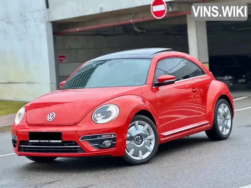 Хэтчбек Volkswagen Beetle 2018 2 л. Автомат обл. Киевская, Киев - Фото 1/21