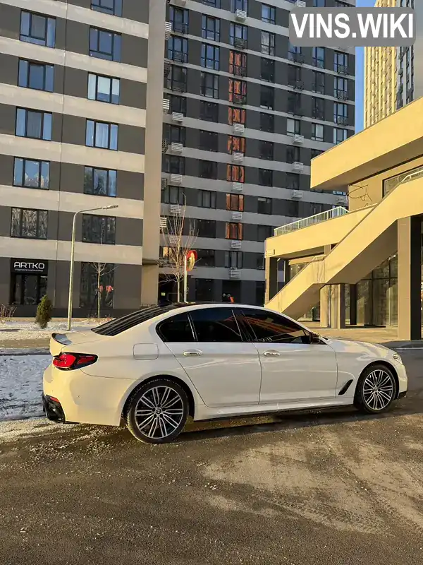 WBAJA9C52JB252011 BMW 5 Series 2018 Седан 2 л. Фото 5