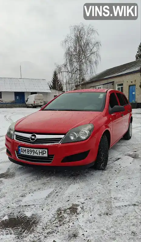 Универсал Opel Astra 2009 1.36 л. Ручная / Механика обл. Житомирская, Звягель - Фото 1/21