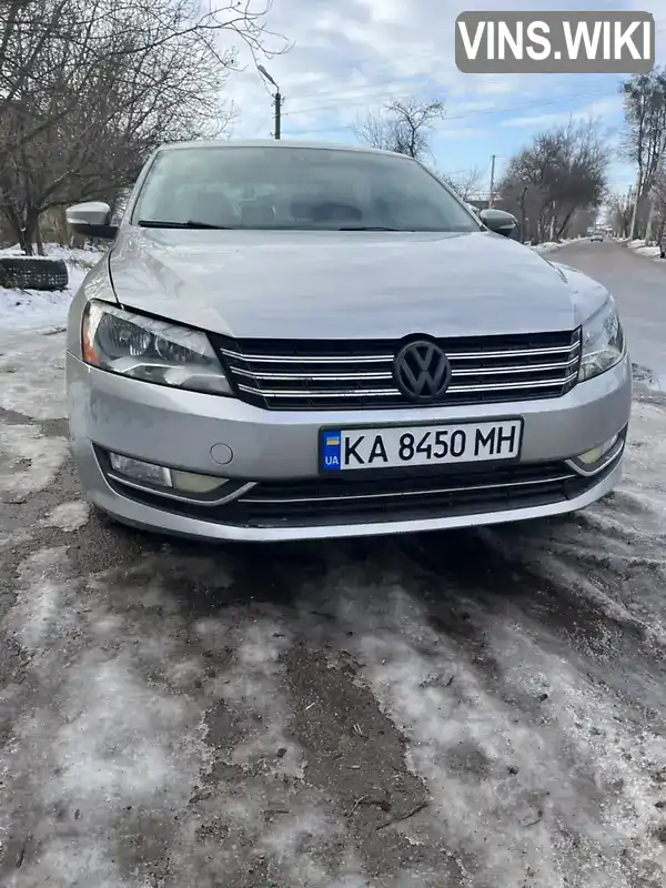 Седан Volkswagen Passat 2012 2.5 л. Автомат обл. Київська, Фастів - Фото 1/11