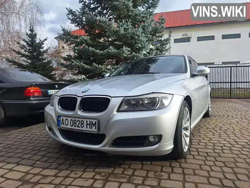 Седан BMW 3 Series 2011 2 л. Ручная / Механика обл. Закарпатская, Свалява - Фото 1/21