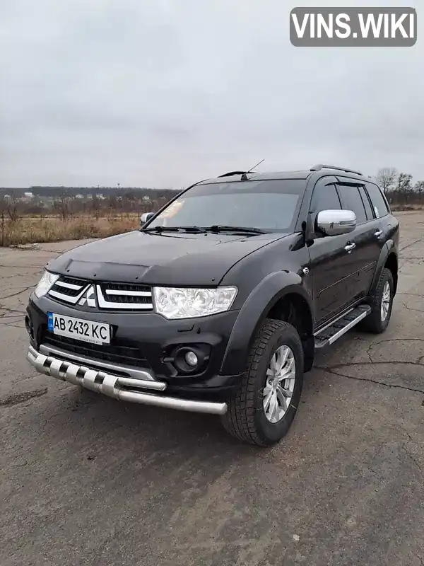 Позашляховик / Кросовер Mitsubishi Pajero Sport 2015 2.5 л. Автомат обл. Вінницька, Вінниця - Фото 1/21