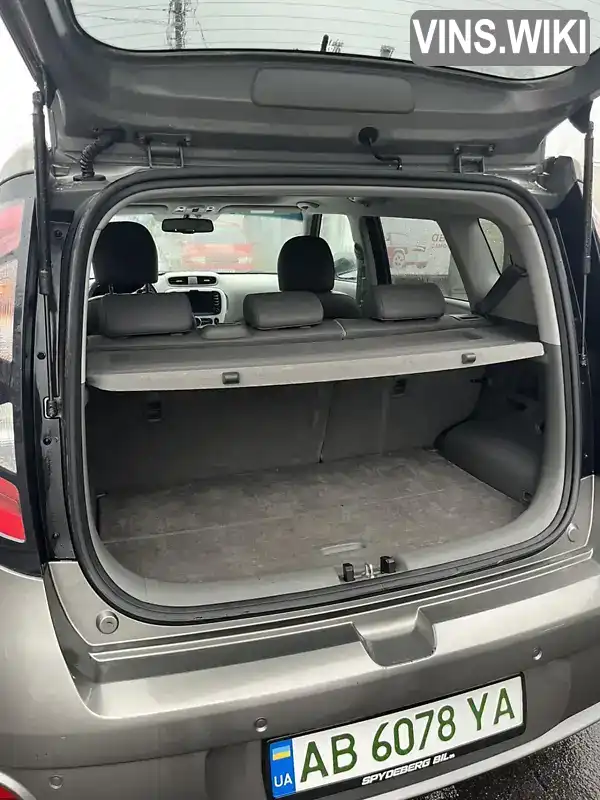 KNAJX81EFJ7027247 Kia Soul 2017 Внедорожник / Кроссовер  Фото 4