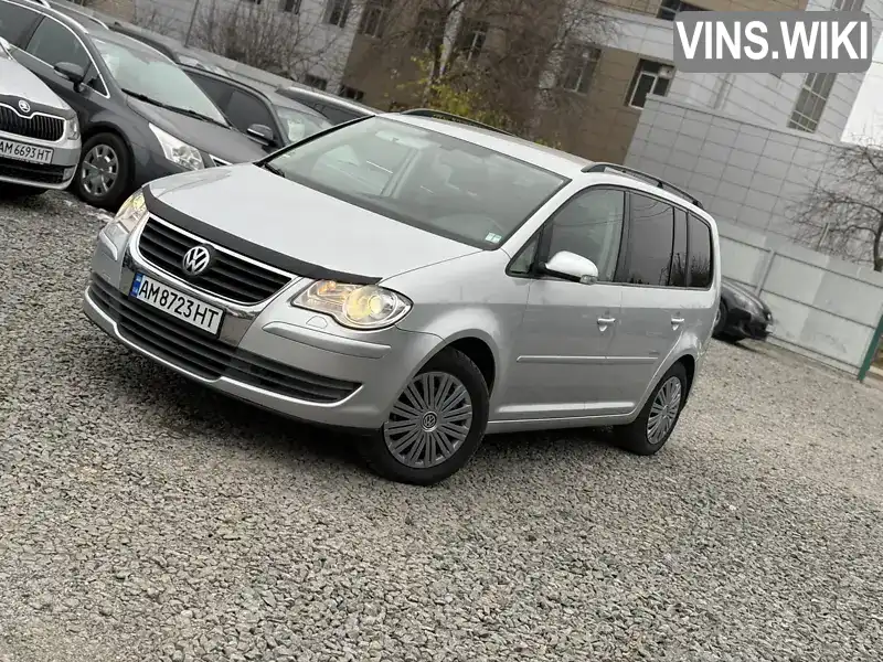 Минивэн Volkswagen Touran 2009 1.6 л. Ручная / Механика обл. Житомирская, Бердичев - Фото 1/21