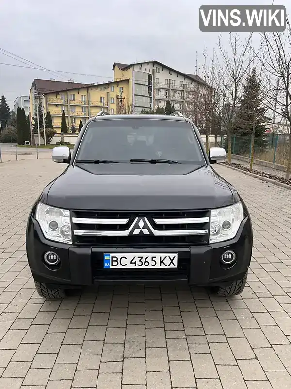 Позашляховик / Кросовер Mitsubishi Pajero Wagon 2011 3.2 л. Автомат обл. Львівська, Львів - Фото 1/21