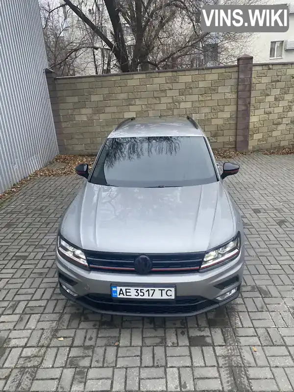 WVGZZZ5NZHW937030 Volkswagen Tiguan 2017 Позашляховик / Кросовер 1.97 л. Фото 3