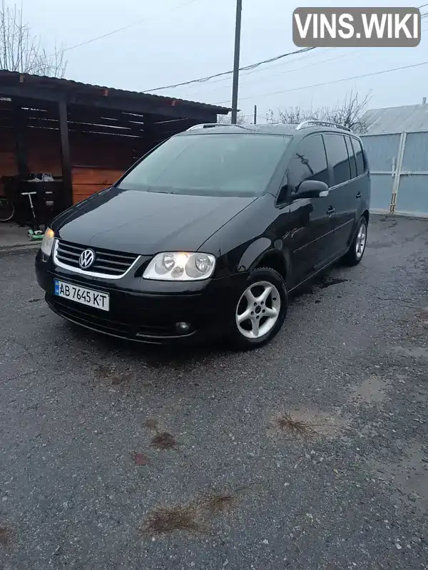 Мінівен Volkswagen Touran 2004 1.97 л. Ручна / Механіка обл. Львівська, Львів - Фото 1/21