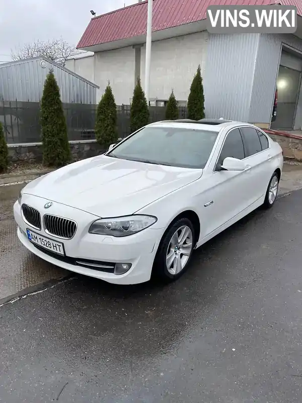 Седан BMW 5 Series 2012 2 л. Автомат обл. Чернігівська, Чернігів - Фото 1/21