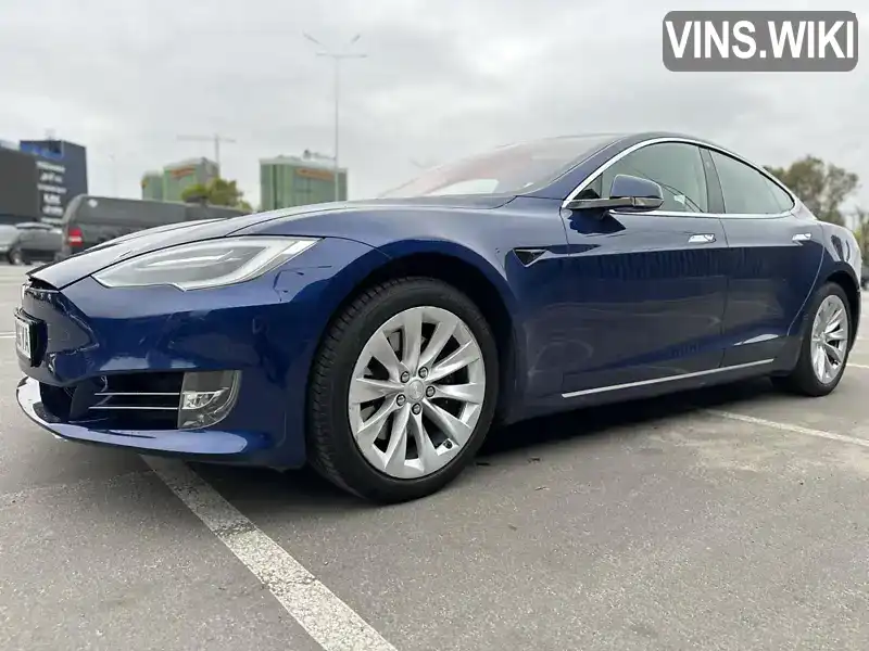 Лифтбек Tesla Model S 2017 null_content л. Автомат обл. Киевская, Киев - Фото 1/19