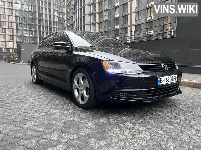 Седан Volkswagen Jetta 2010 2.5 л. Автомат обл. Одеська, Одеса - Фото 1/21