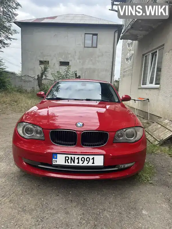 Хэтчбек BMW 1 Series 2009 2 л. Ручная / Механика обл. Ивано-Франковская, Косов - Фото 1/14