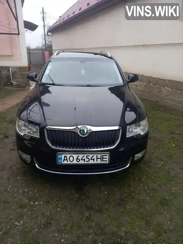 Универсал Skoda Superb 2010 2 л. Ручная / Механика обл. Закарпатская, Берегово - Фото 1/14