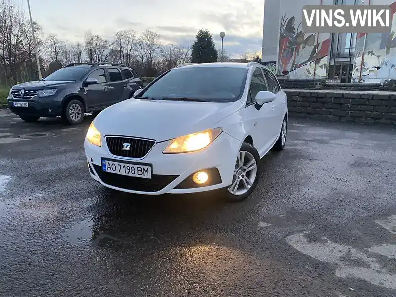 Универсал SEAT Ibiza 2010 1.2 л. Ручная / Механика обл. Закарпатская, Ужгород - Фото 1/11