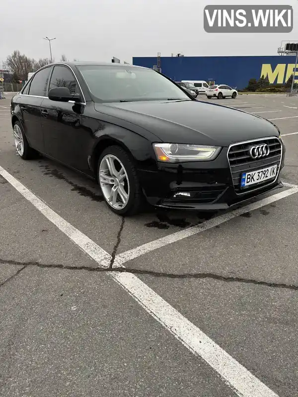 Седан Audi A4 2012 1.98 л. Автомат обл. Днепропетровская, Днепр (Днепропетровск) - Фото 1/21