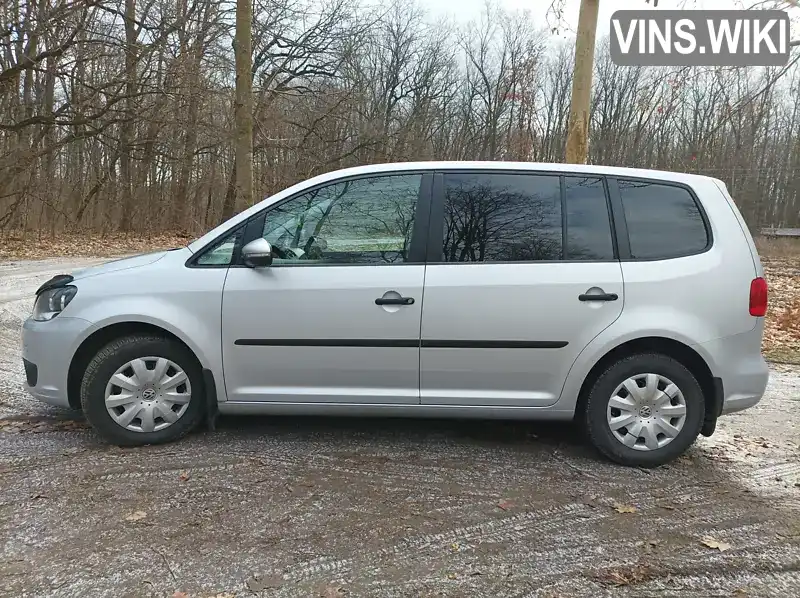 Мінівен Volkswagen Touran 2013 1.6 л. Ручна / Механіка обл. Вінницька, Гайсин - Фото 1/21