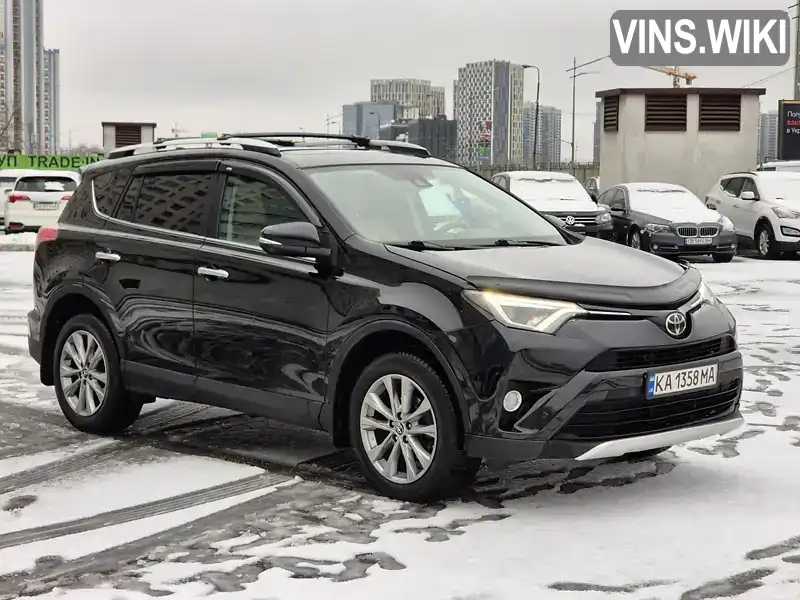 Позашляховик / Кросовер Toyota RAV4 2016 2.49 л. Автомат обл. Київська, Київ - Фото 1/21