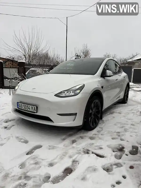 Внедорожник / Кроссовер Tesla Model Y 2023 null_content л. обл. Винницкая, Литин - Фото 1/21