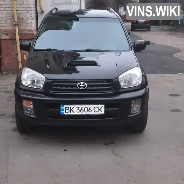 Позашляховик / Кросовер Toyota RAV4 2001 2 л. Ручна / Механіка обл. Рівненська, Рівне - Фото 1/13