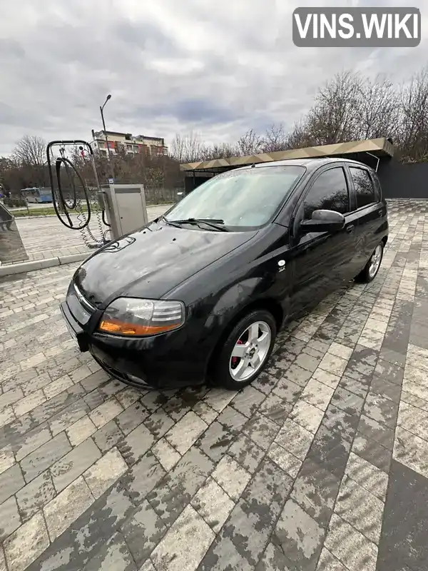 Хэтчбек Chevrolet Aveo 2005 1.4 л. Ручная / Механика обл. Закарпатская, Ужгород - Фото 1/13