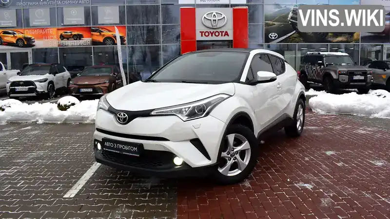 Внедорожник / Кроссовер Toyota C-HR 2016 1.2 л. Вариатор обл. Житомирская, Житомир - Фото 1/21