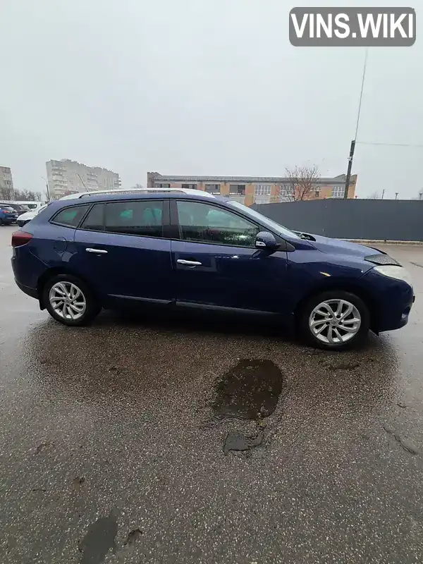 VF1KZ1W0643587536 Renault Megane 2010 Универсал 1.46 л. Фото 5