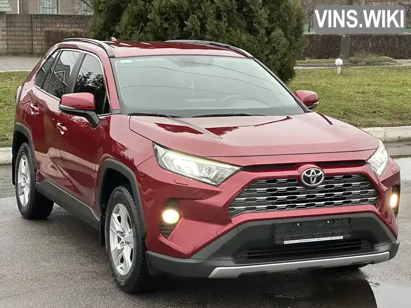 Внедорожник / Кроссовер Toyota RAV4 2019 1.99 л. Автомат обл. Днепропетровская, Каменское (Днепродзержинск) - Фото 1/21