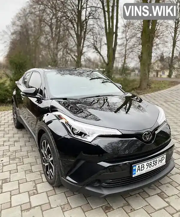 Внедорожник / Кроссовер Toyota C-HR 2019 1.99 л. Автомат обл. Киевская, Киев - Фото 1/21